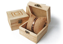 Laden Sie das Bild in den Galerie-Viewer, Holzarmband GLOW, Sandel/Rosegold