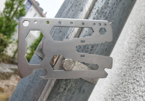Toolcard Silber an Schraube